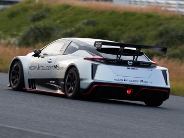 Nissan Leaf Nismo RC &ndash; Z podw&oacute;jną mocą